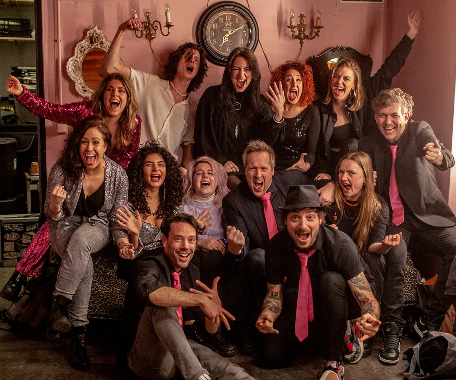 SingShop ShowNight